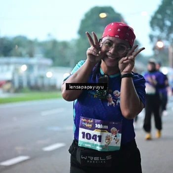 Runner Photo 8304761