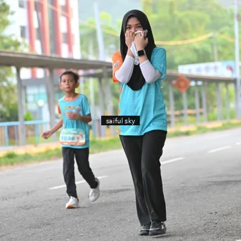 Runner Photo 8304765