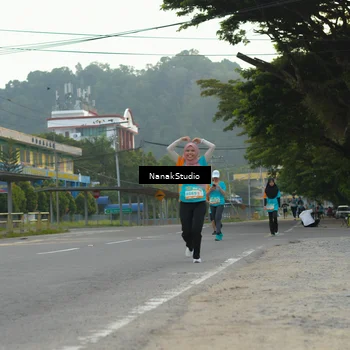 Runner Photo 8304767