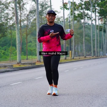Runner Photo 8304772