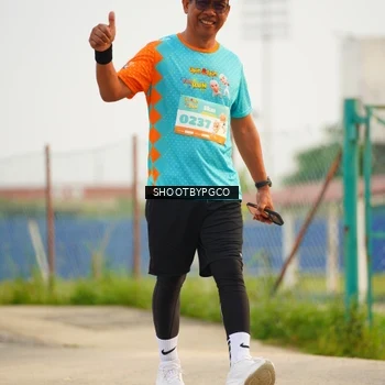 Runner Photo 8304781
