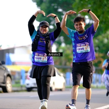Runner Photo 8304782