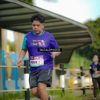 Runner Photo 8304785