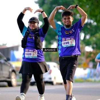 Runner Photo 8304789