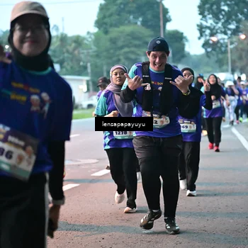 Runner Photo 8304820
