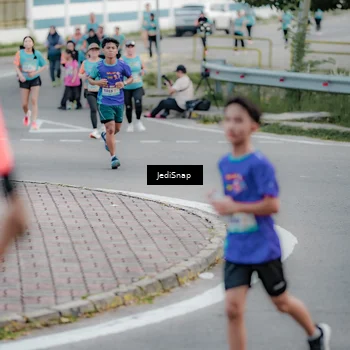Runner Photo 8304831