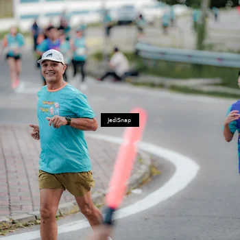 Runner Photo 8304832