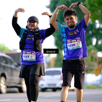Runner Photo 8304838