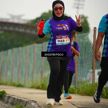 Runner Photo 8304843