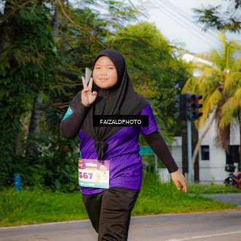Runner Photo 8304844