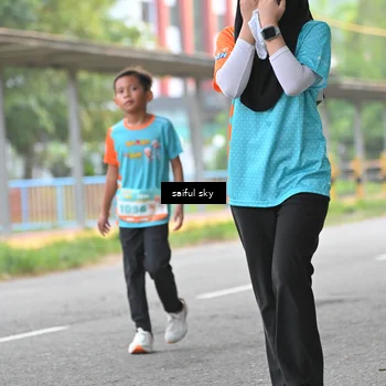 Runner Photo 8304855