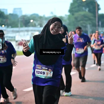 Runner Photo 8304865