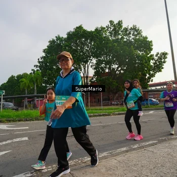 Runner Photo 8304872