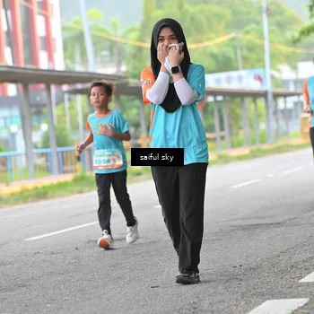 Runner Photo 8304877