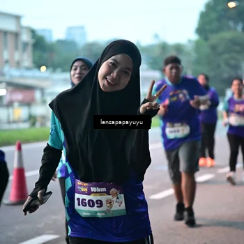 Runner Photo 8304886