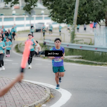 Runner Photo 8304893