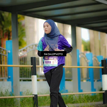 Runner Photo 8304894
