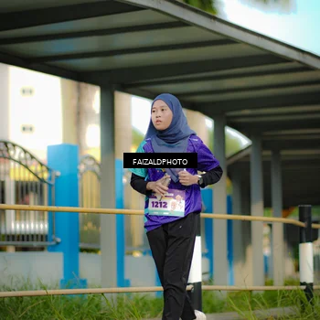 Runner Photo 8304920