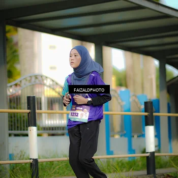 Runner Photo 8304927