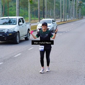 Runner Photo 8304929