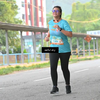 Runner Photo 8304939