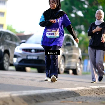 Runner Photo 8304965