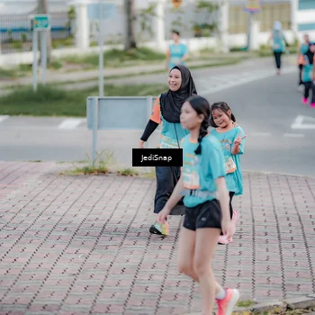 Runner Photo 8304967