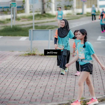 Runner Photo 8304969