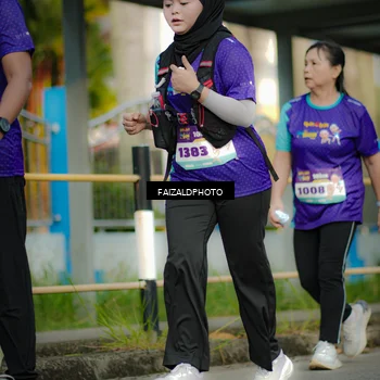 Runner Photo 8304988