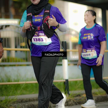 Runner Photo 8304989
