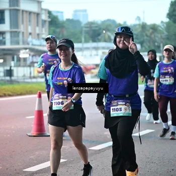 Runner Photo 8304992