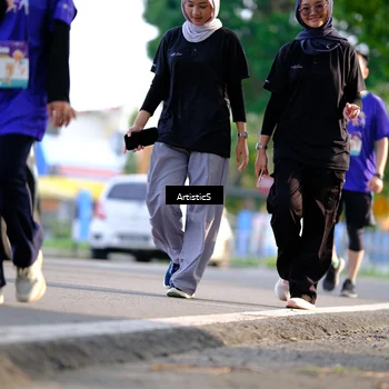 Runner Photo 8305015