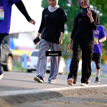 Runner Photo 8305044