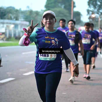 Runner Photo 8305066