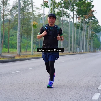 Runner Photo 8305087