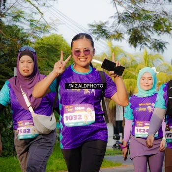 Runner Photo 8305106