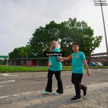 Runner Photo 8305116