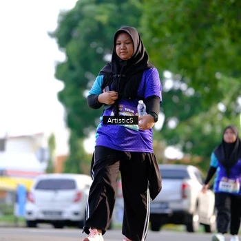 Runner Photo 8305134