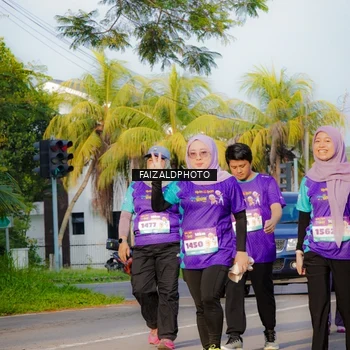 Runner Photo 8305136