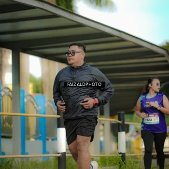 Runner Photo 8305149
