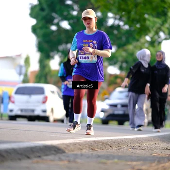 Runner Photo 8305185