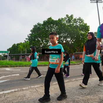 Runner Photo 8305203