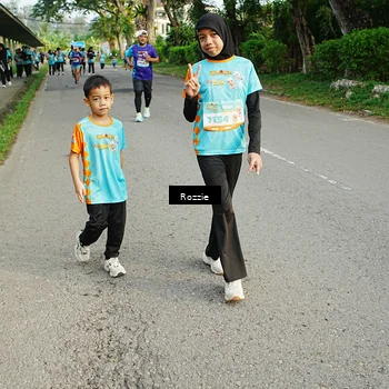 Runner Photo 8305215