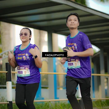 Runner Photo 8305222