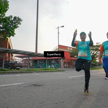 Runner Photo 8305223