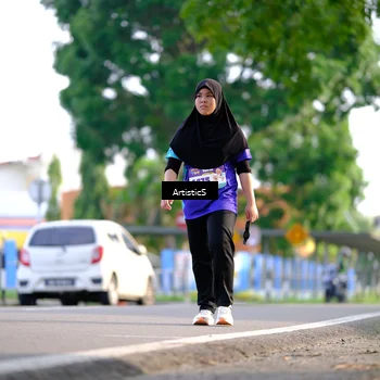 Runner Photo 8305253