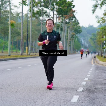 Runner Photo 8305261