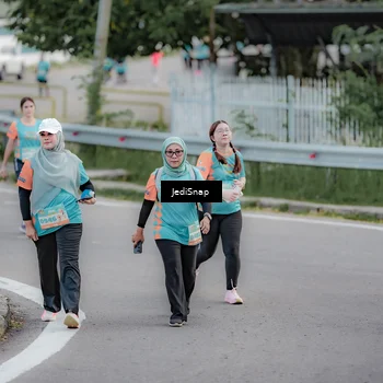 Runner Photo 8305269