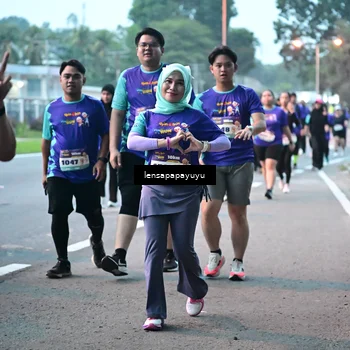 Runner Photo 8305272