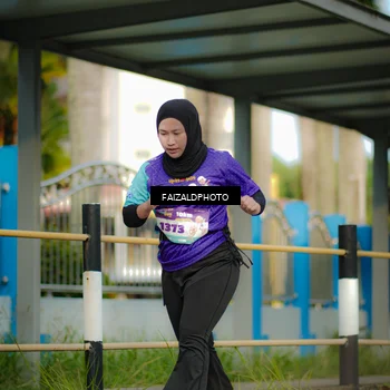 Runner Photo 8305273